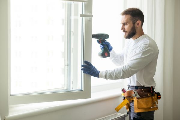 Cost of Custom Window Service in Los Angeles