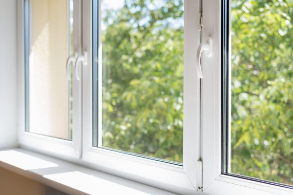 Cost of Damaged Window Replacement in Los Angeles