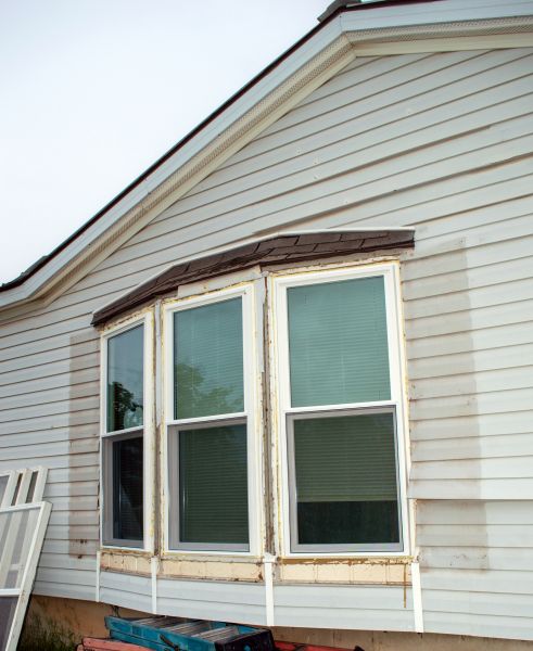 Cost of Bay Window Replacement in Los Angeles