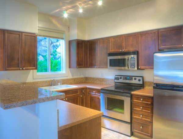 Cost of Kitchen Window Remodeling in Los Angeles